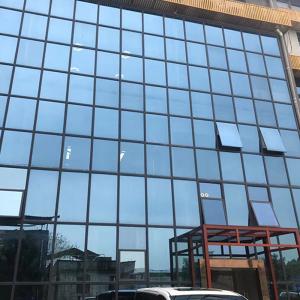 Glass Industry Facing Slow Recovery Glass Industry Facing Slow Recovery
